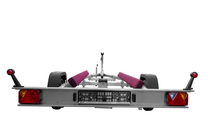 fre_pm_Remorque-porte-bateau-UNITRAILER-JET-ALU-PTAC-750-kg-4035_6 fre_pm_Remorque-porte-bateau-UNITRAILER-JET-ALU-PTAC-750-kg-4035_6