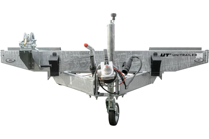 fre_pm_Remorque-porte-voiture-a-trois-essieux-800X230-UNIPLAT-800-3-S-3500-KG-4845_4 fre_pm_Remorque-porte-voiture-a-trois-essieux-800X230-UNIPLAT-800-3-S-3500-KG-4845_4